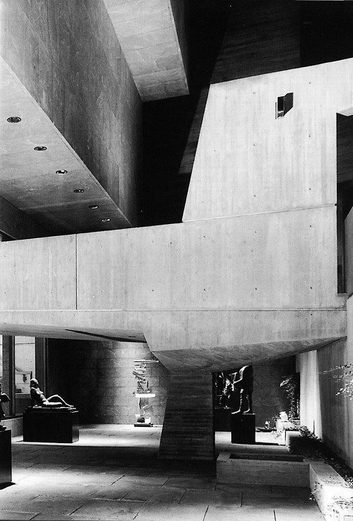 Archillect ID 381629