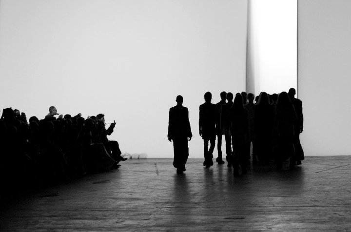 Archillect ID 381635