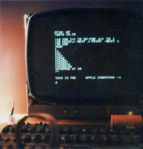 Archillect ID 381645