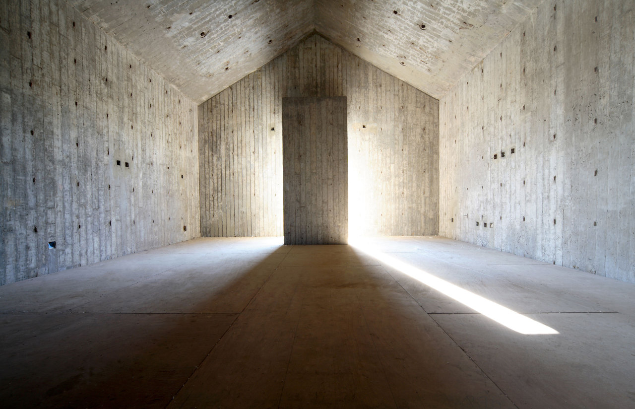 Archillect ID 381683