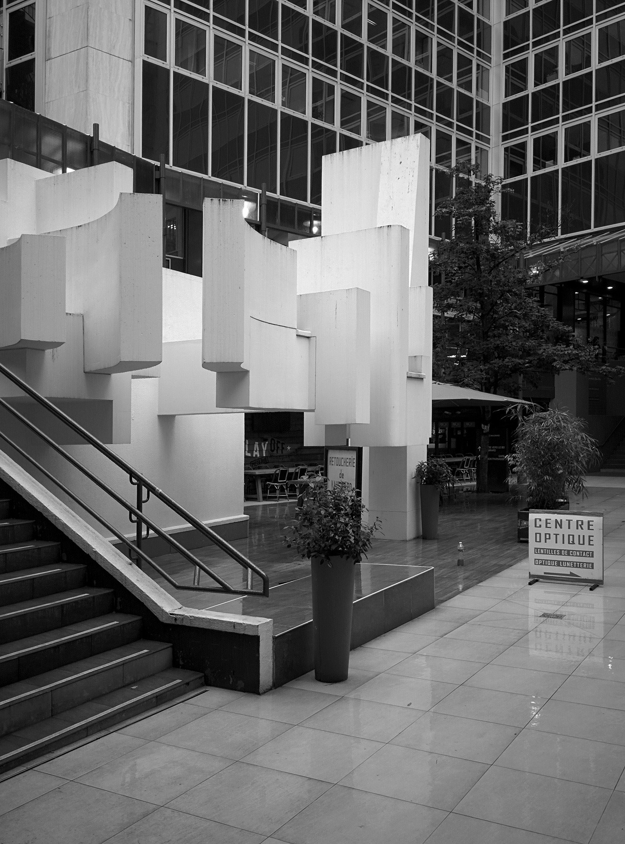 Archillect ID 381799