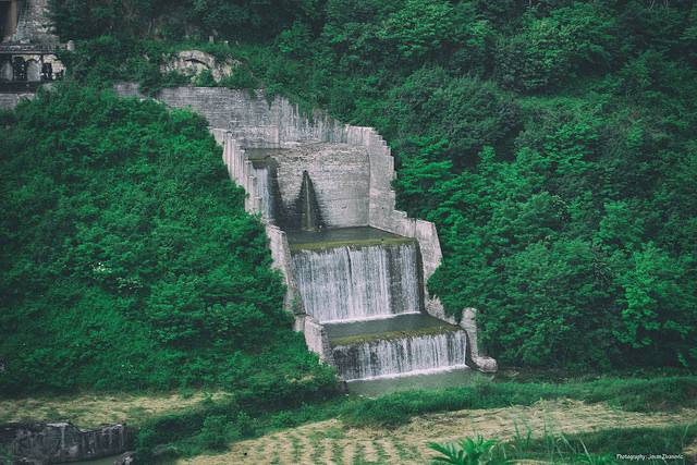 Archillect ID 381855