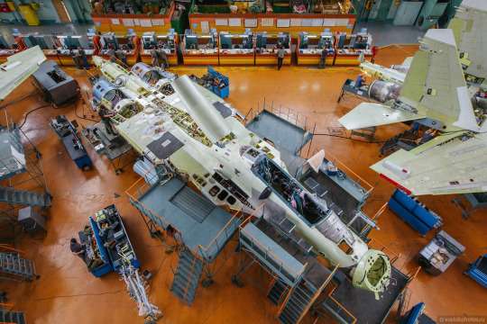 Archillect ID 381897