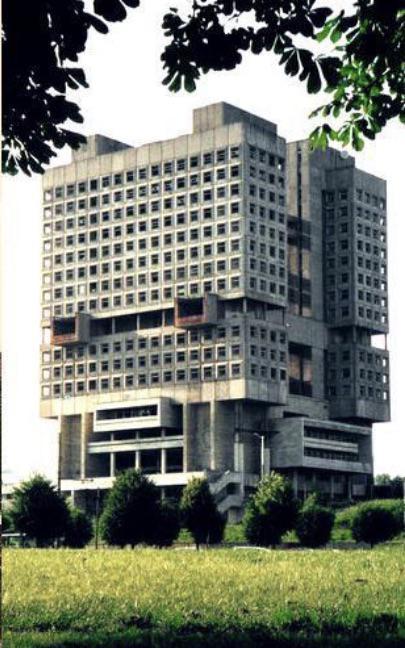 Archillect ID 382005