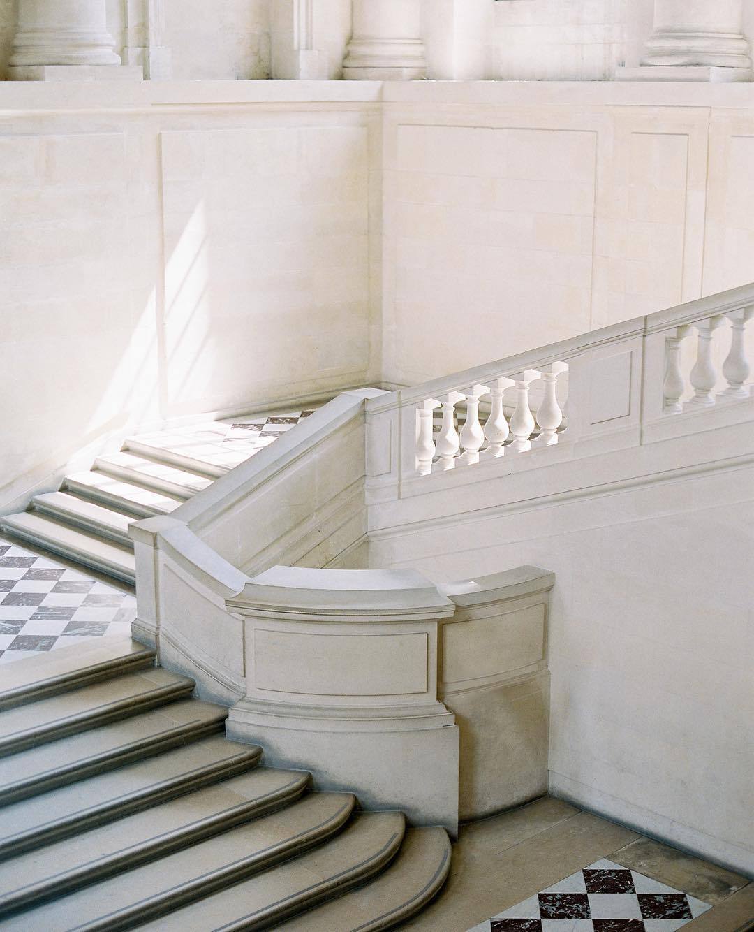 Archillect ID 382006