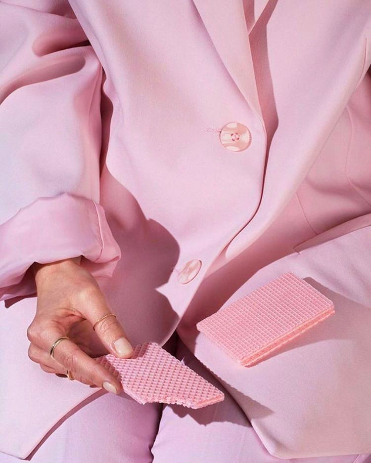 Archillect ID 382040