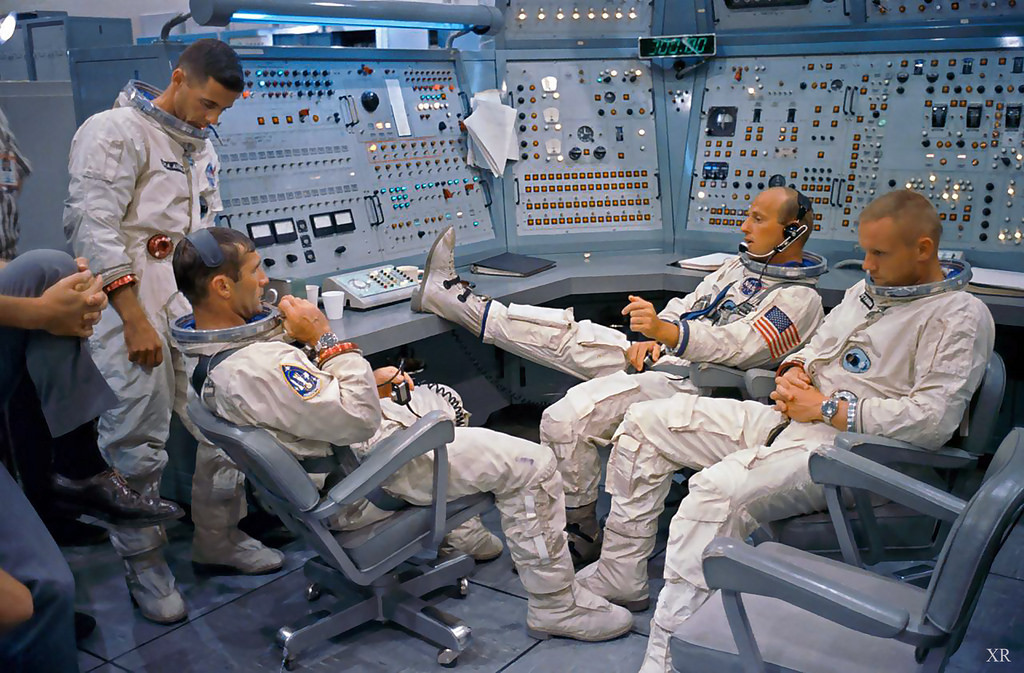 Archillect ID 382128