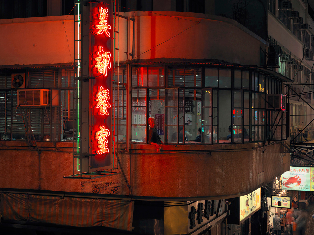 Archillect ID 382146