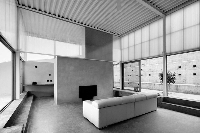 Archillect ID 382206