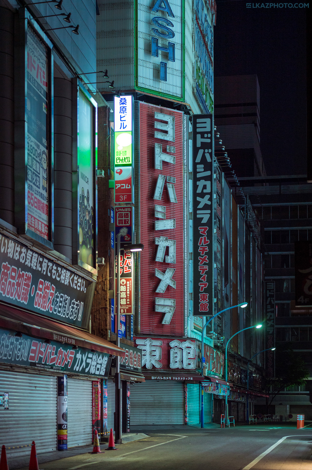 Archillect ID 382211