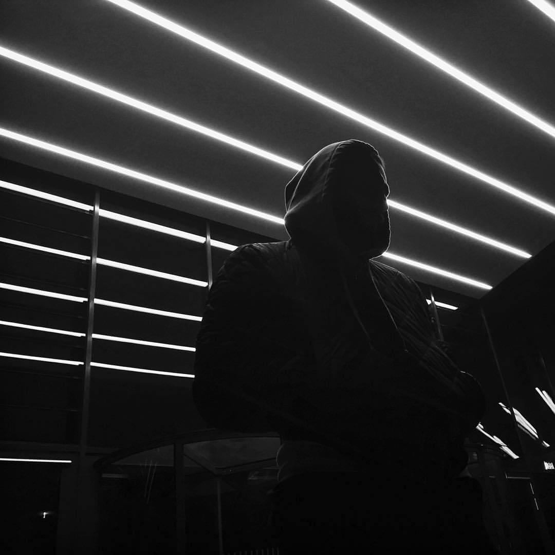 Archillect ID 382374