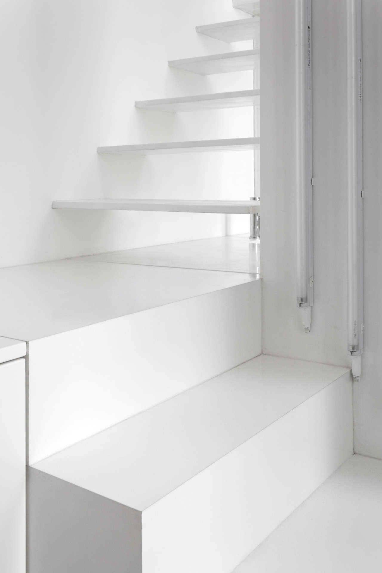 Archillect ID 382392