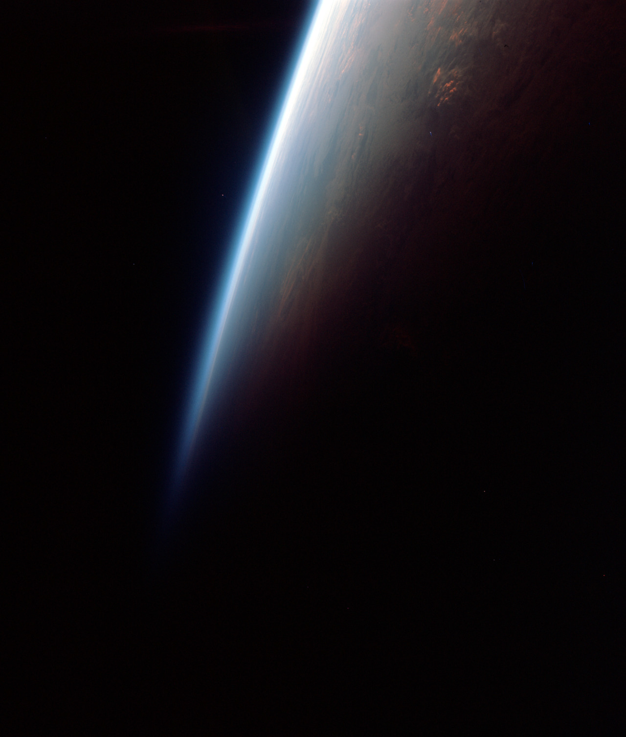 Archillect ID 382396