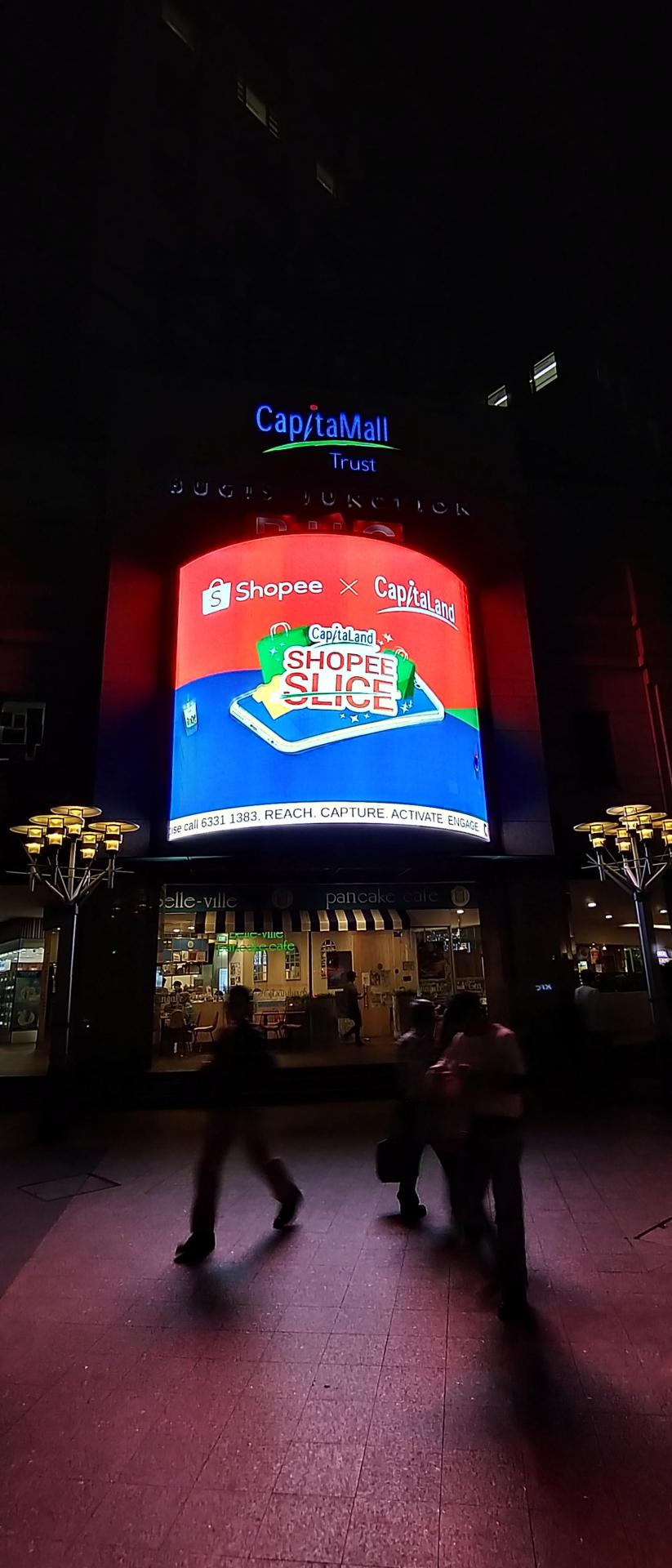 Archillect ID 382405