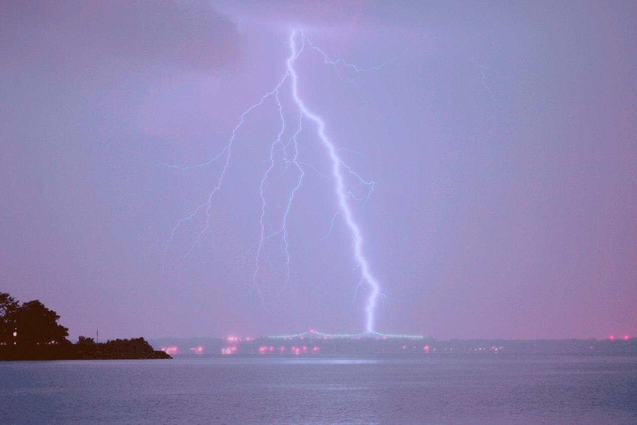 Archillect ID 382414