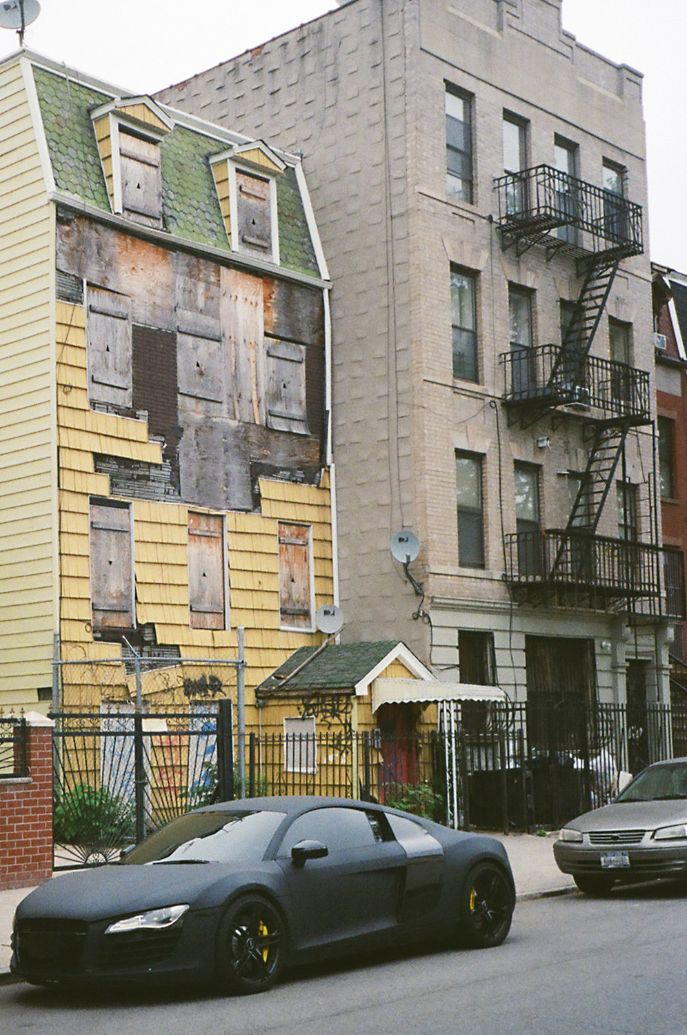 Archillect ID 382415