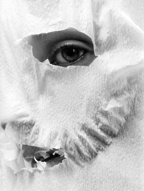 Archillect ID 382595