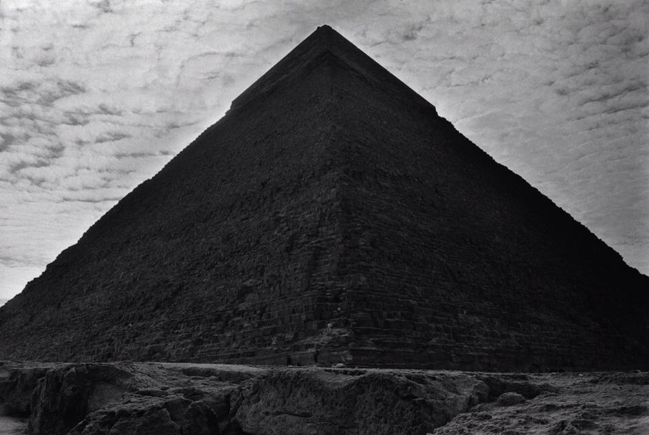 Archillect ID 382607