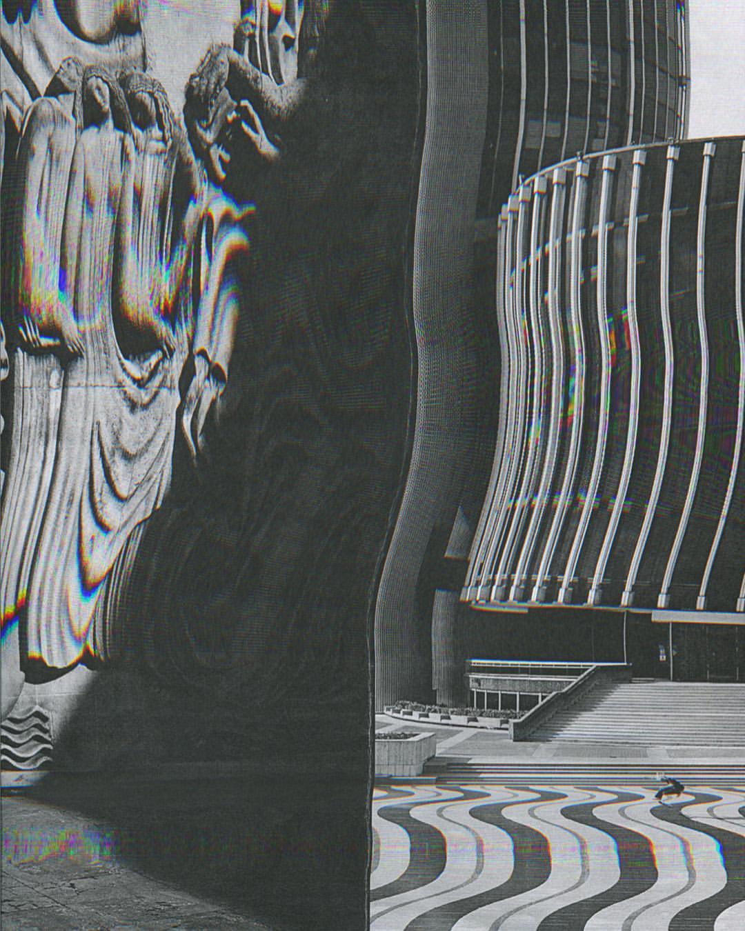 Archillect ID 382637