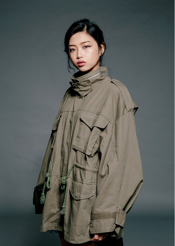 Archillect ID 382658