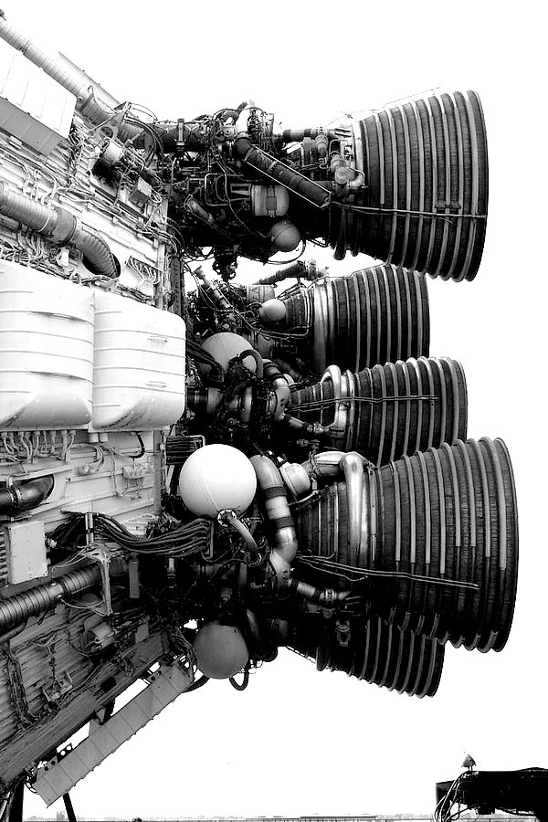 Archillect ID 382661