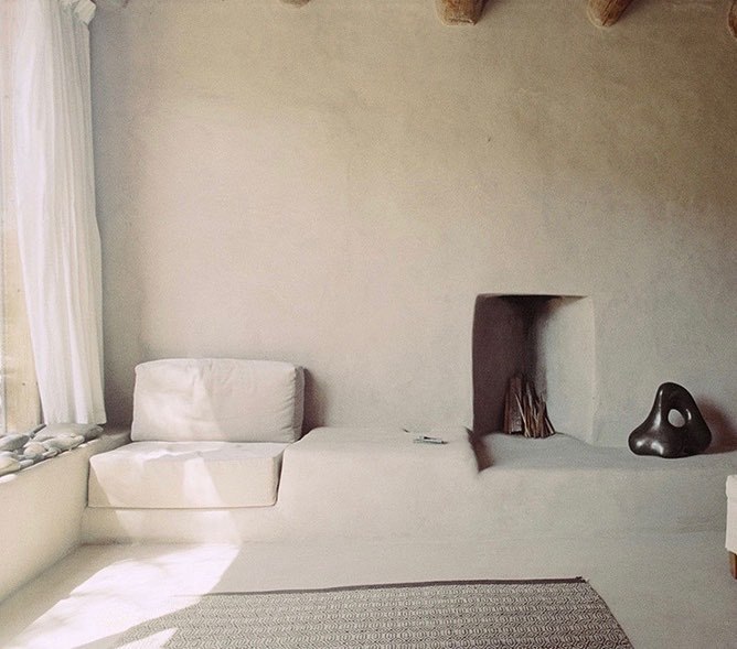 Archillect ID 382831