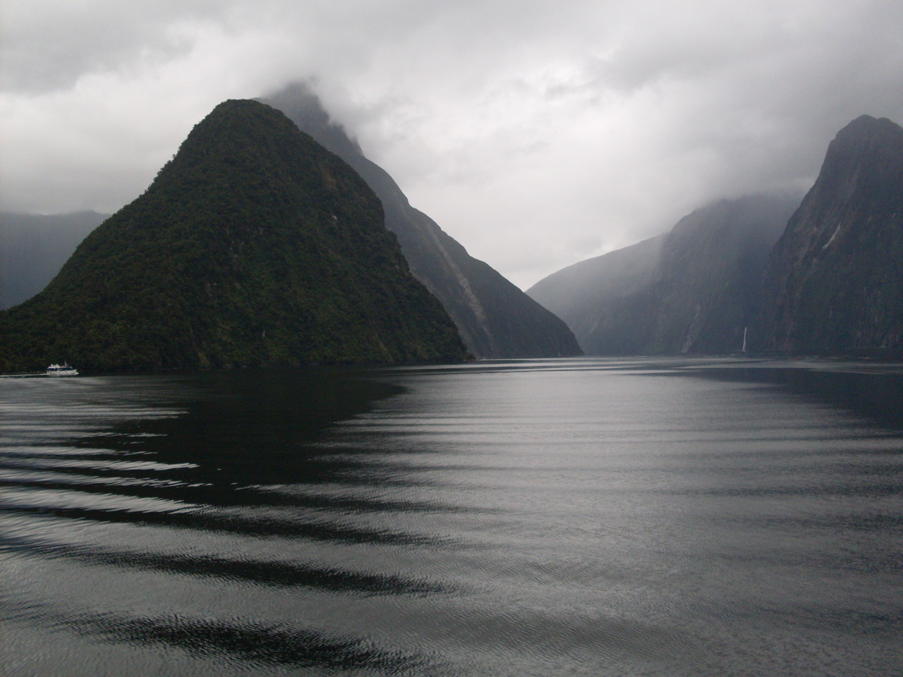 Archillect ID 382917