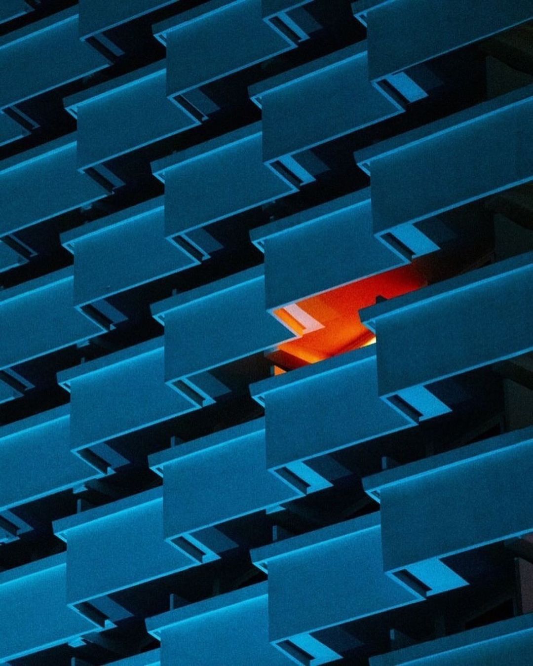 Archillect ID 382953