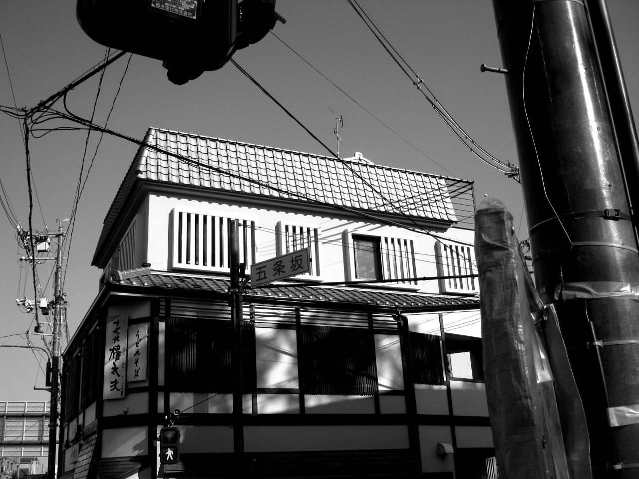 Archillect ID 383115