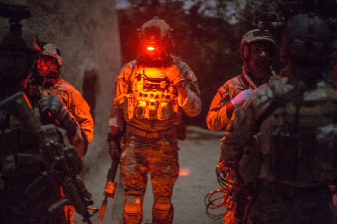 Archillect ID 383144