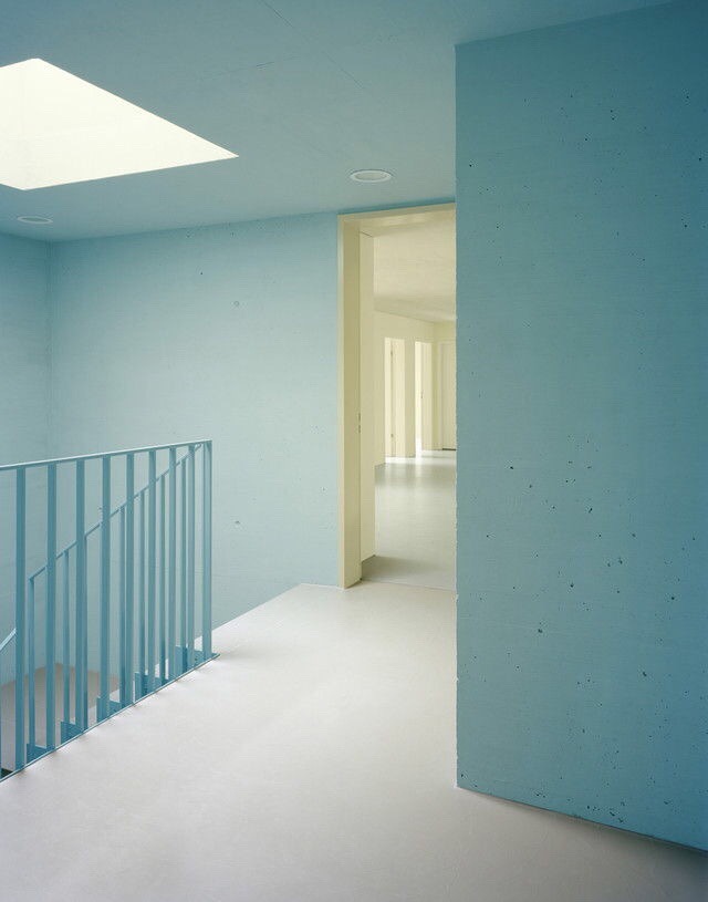 Archillect ID 383185