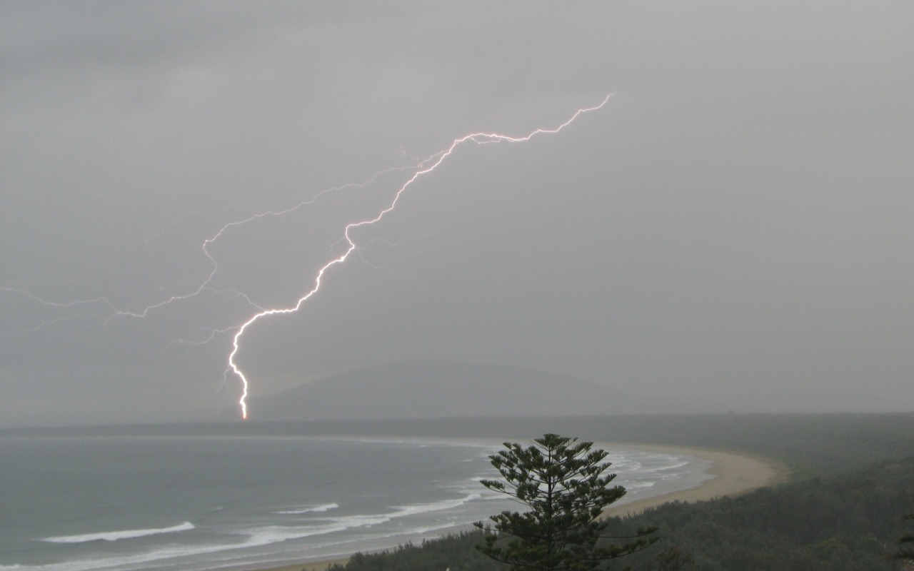 Archillect ID 383296