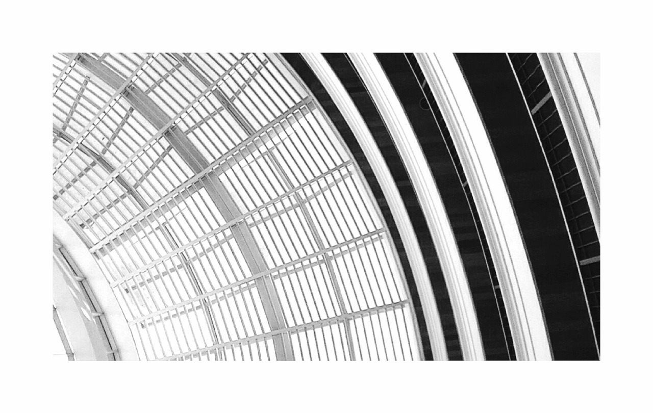 Archillect ID 383376