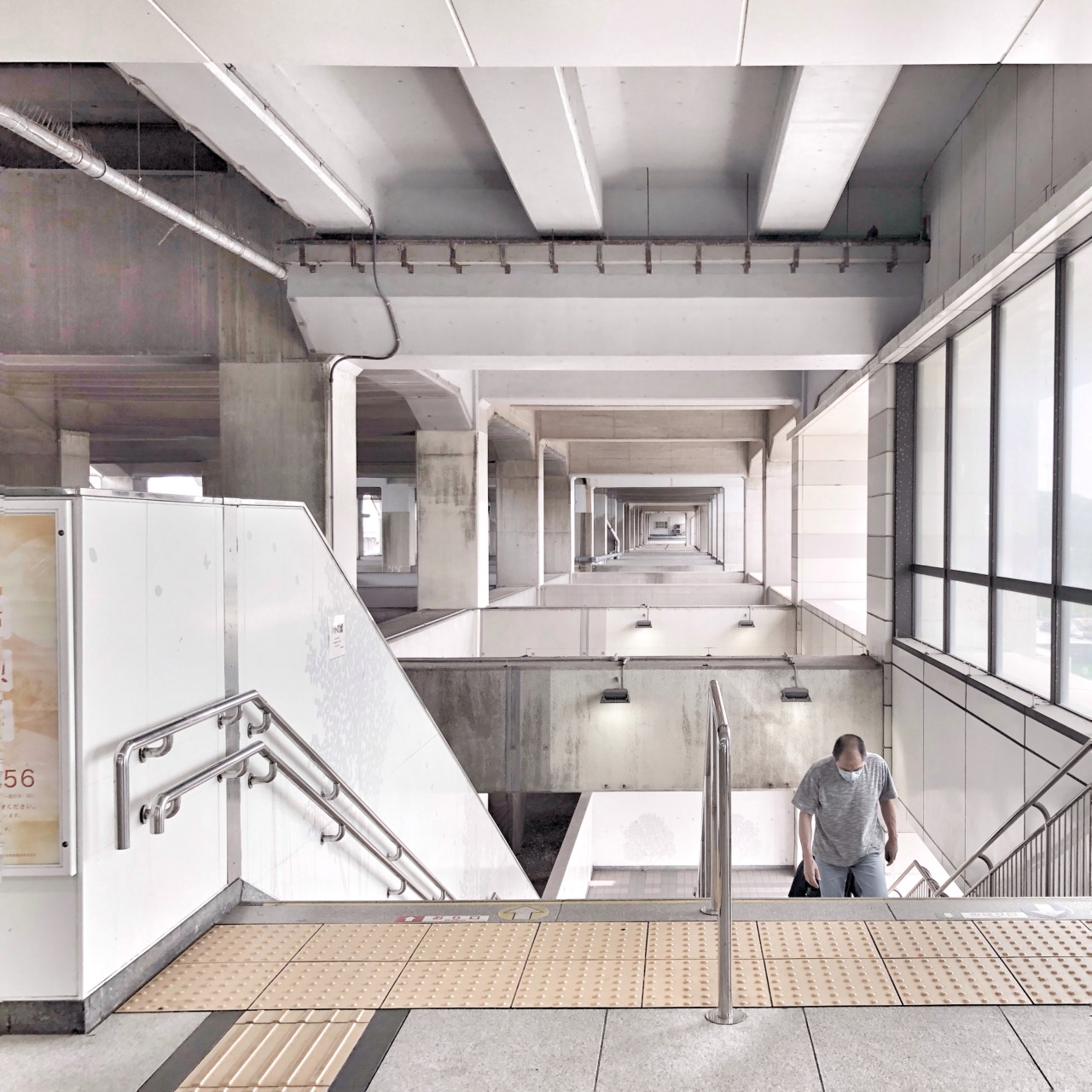 Archillect ID 383410