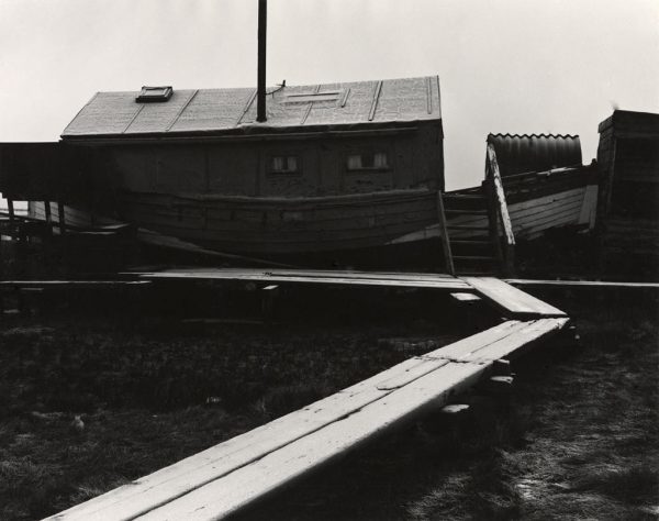 Archillect ID 383430