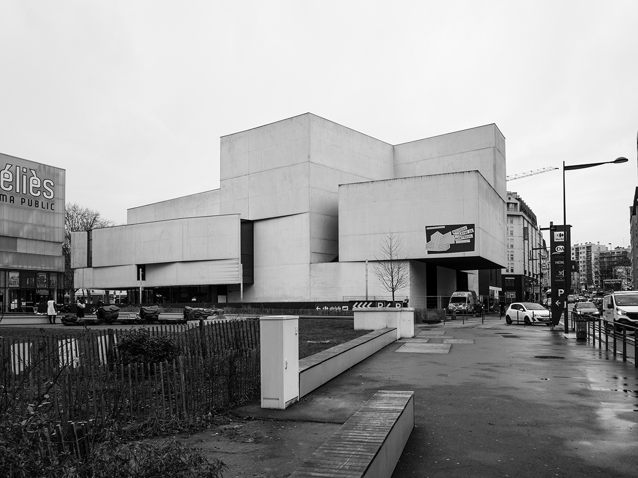 Archillect ID 383511