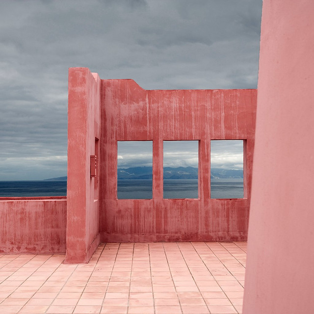 Archillect ID 383635