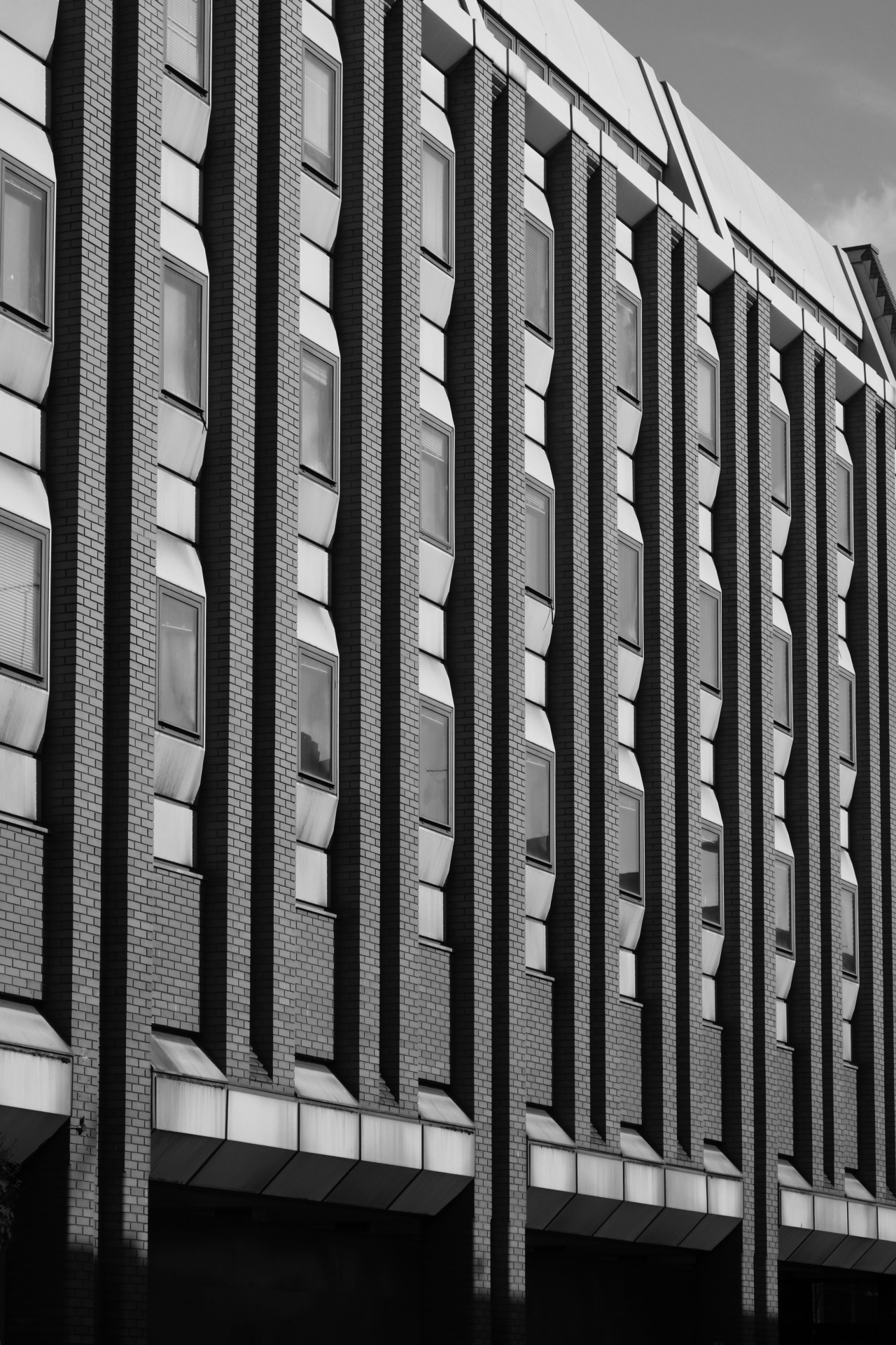 Archillect ID 383667