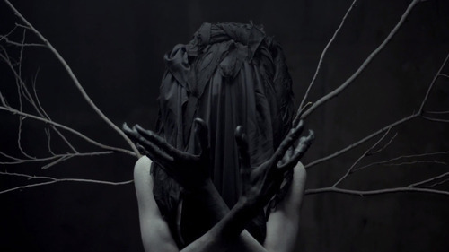 Archillect ID 383702