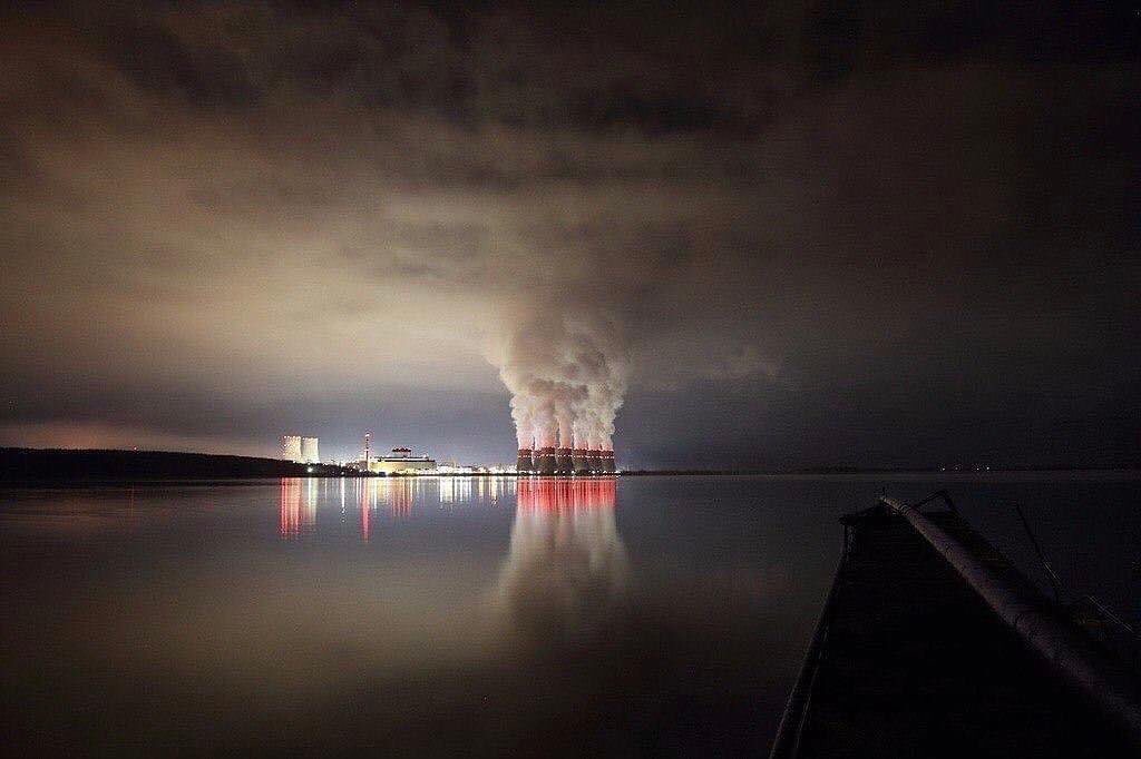 Archillect ID 383776