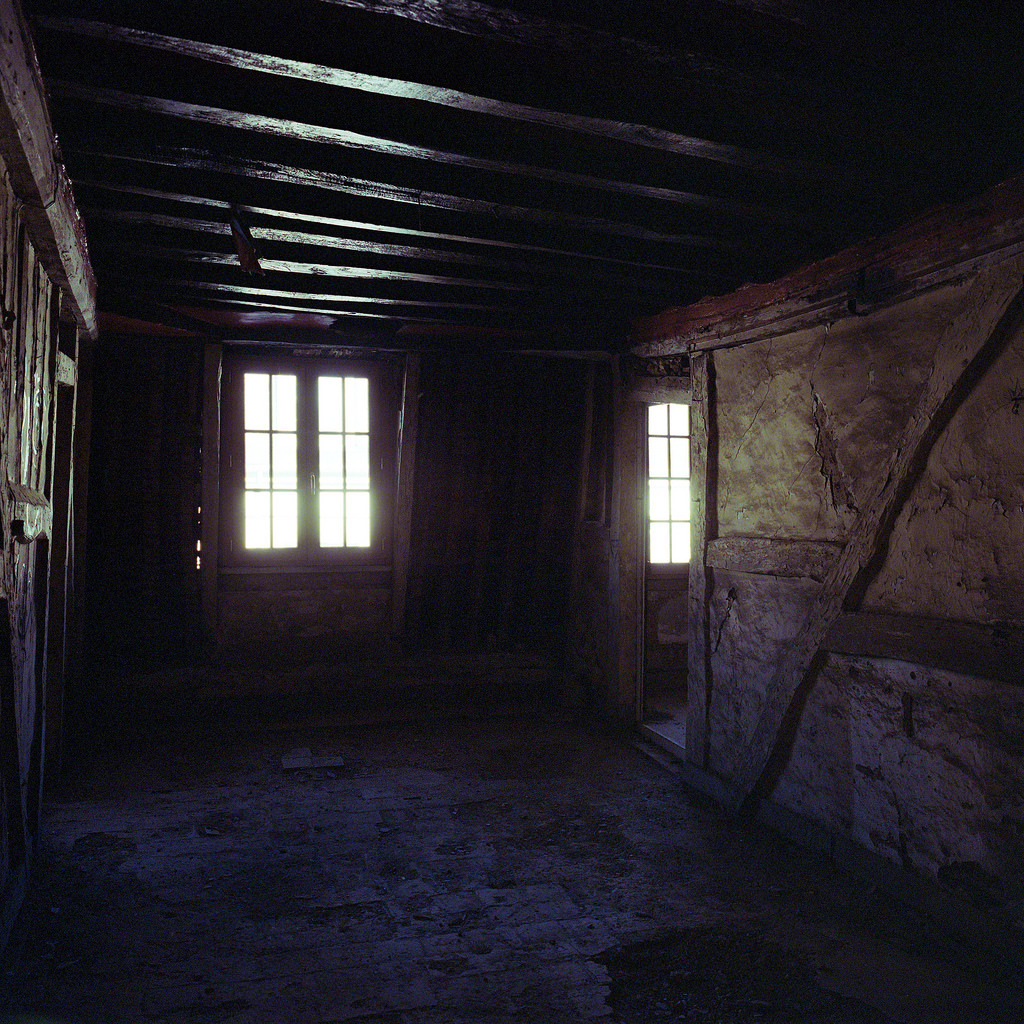 Archillect ID 383837