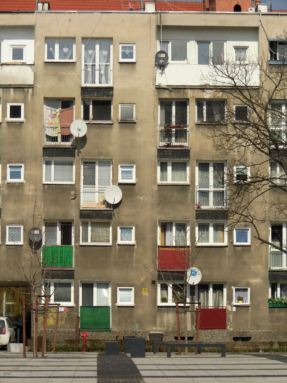 Archillect ID 383895