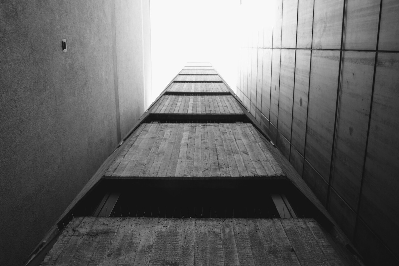 Archillect ID 383899