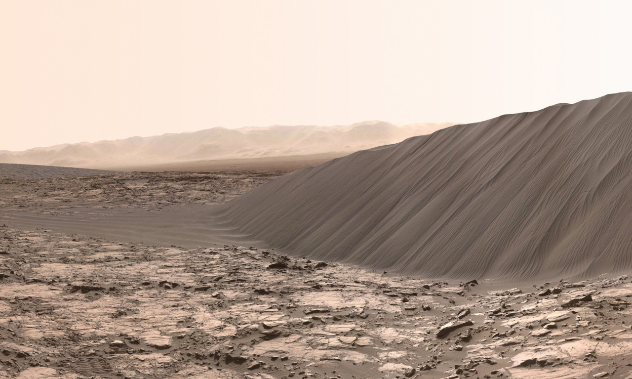 Archillect ID 383958