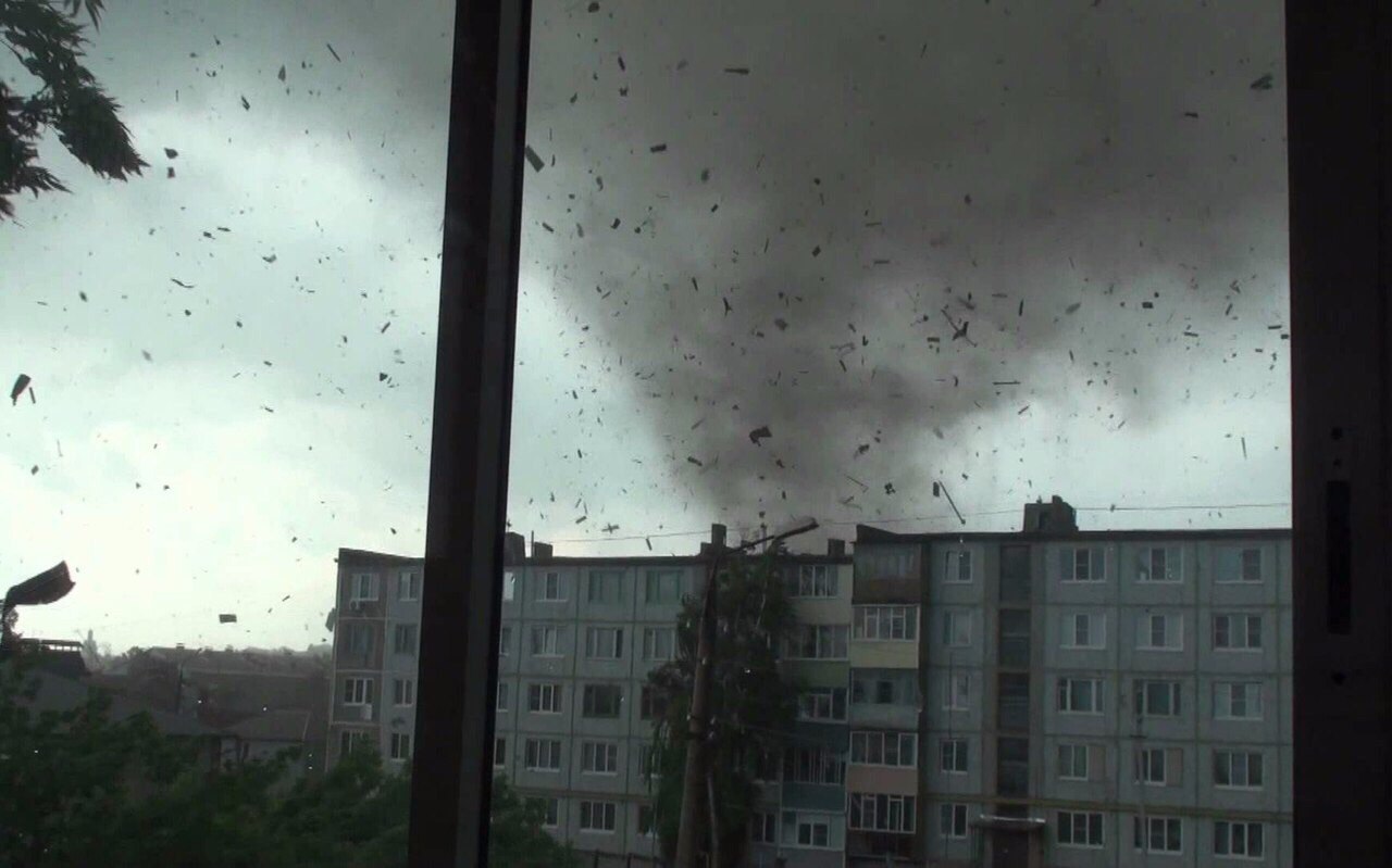 Archillect ID 384085