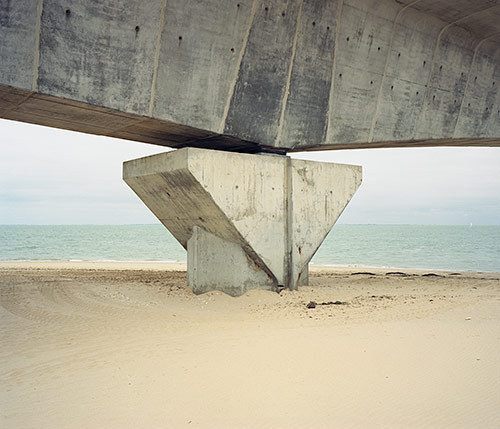 Archillect ID 384100