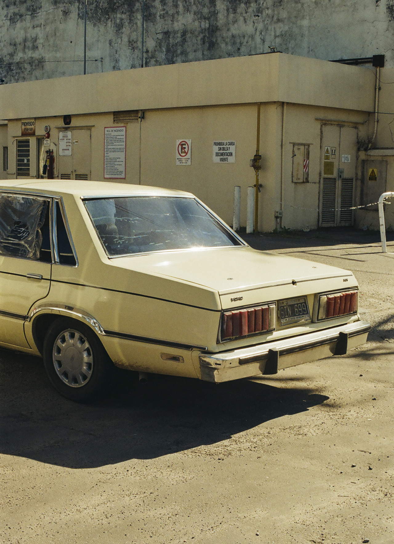 Archillect ID 384144