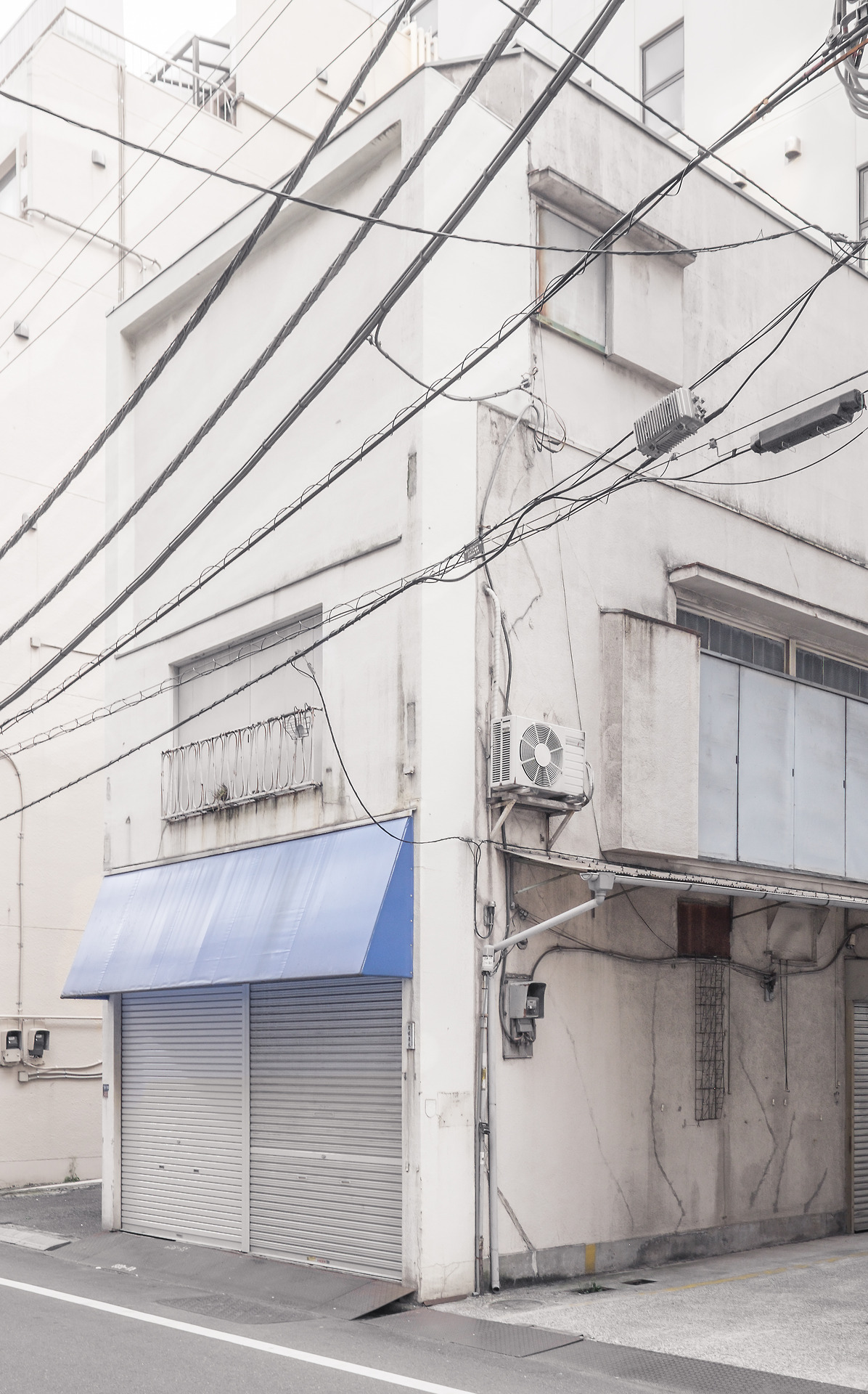 Archillect ID 384252