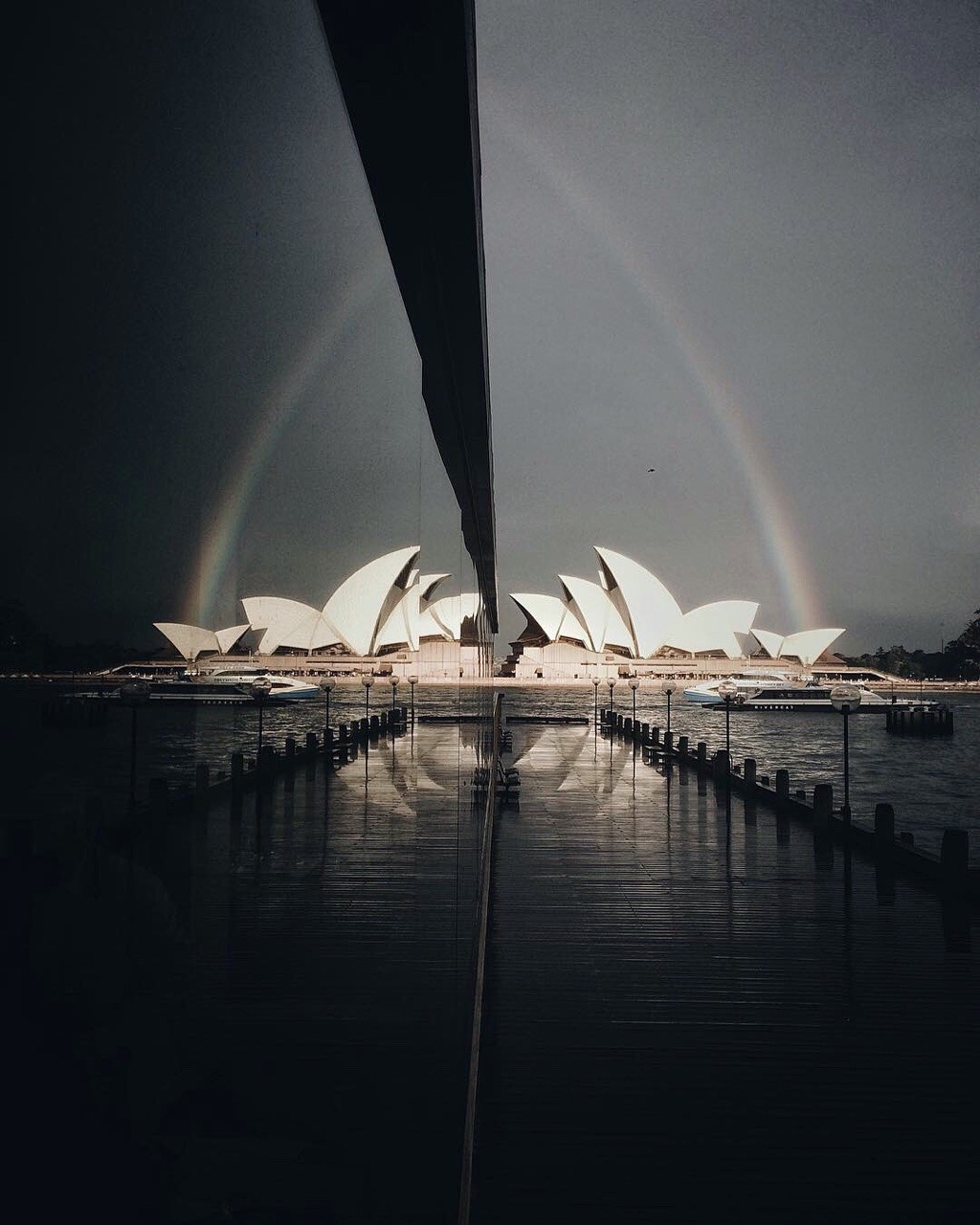 Archillect ID 384288