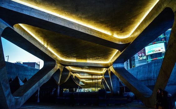 Archillect ID 384330